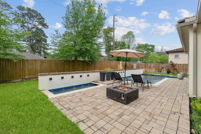 Building Photo - 1475 Torrijos Ct