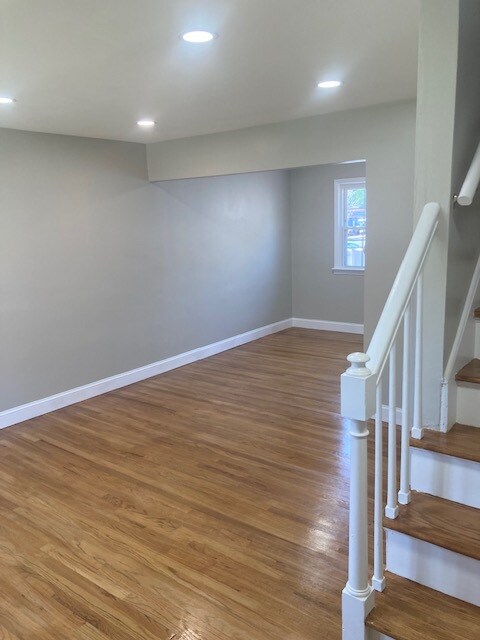 Building Photo - 1288A Teaneck Rd