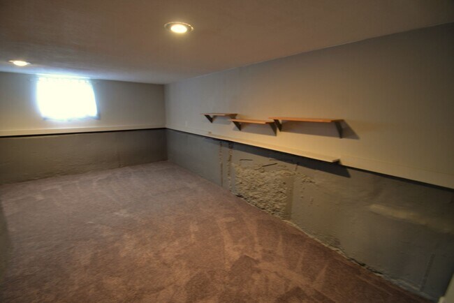 Building Photo - 3bd/2ba Seattle Home
