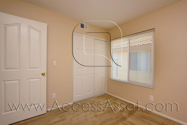 Building Photo - 28258 Inspiration Lake Dr