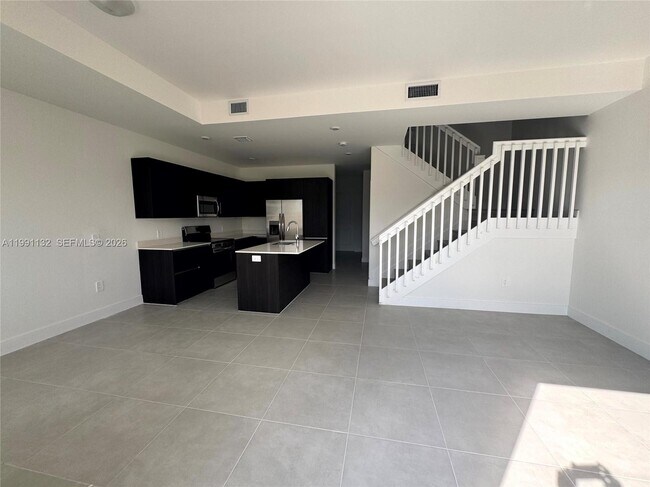 Building Photo - 18992 SW 344th Ter