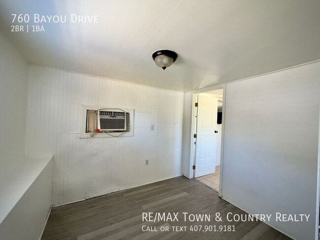 Building Photo - 760 Bayou Dr