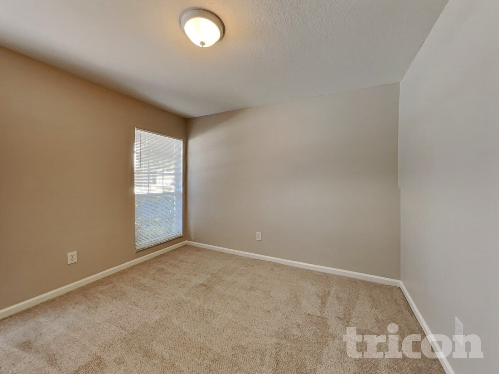 Building Photo - 12420 Tree Pointe Ct