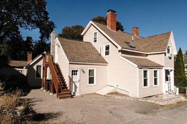 Building Photo - 76 Market St