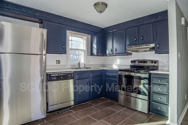 Building Photo - 7906 N Pennsylvania Ave