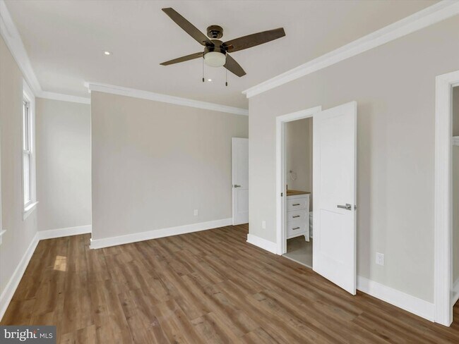 Building Photo - 4210 4th St NW