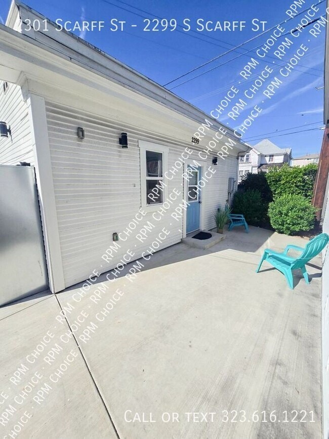 Building Photo - 2301 Scarff St