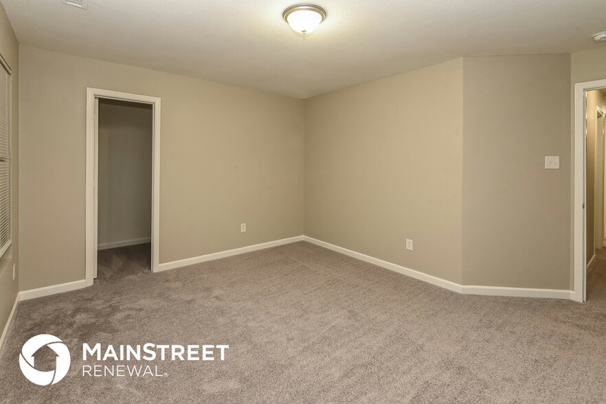 Building Photo - 5655 Hammermill Dr