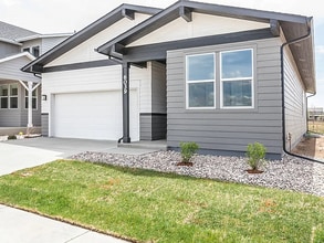 Building Photo - 6039 Red Barn