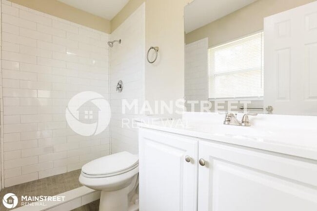 Building Photo - 3516 Denham St