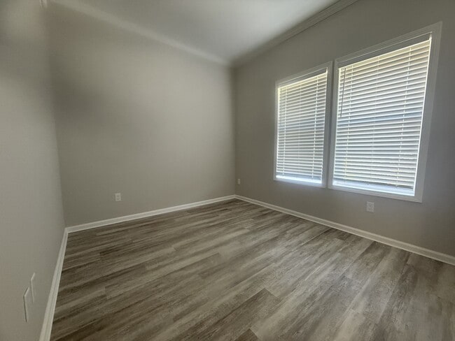 Building Photo - 39248 US Hwy 19 N