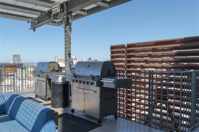 Rooftop bbq's - 321 Tenth Ave