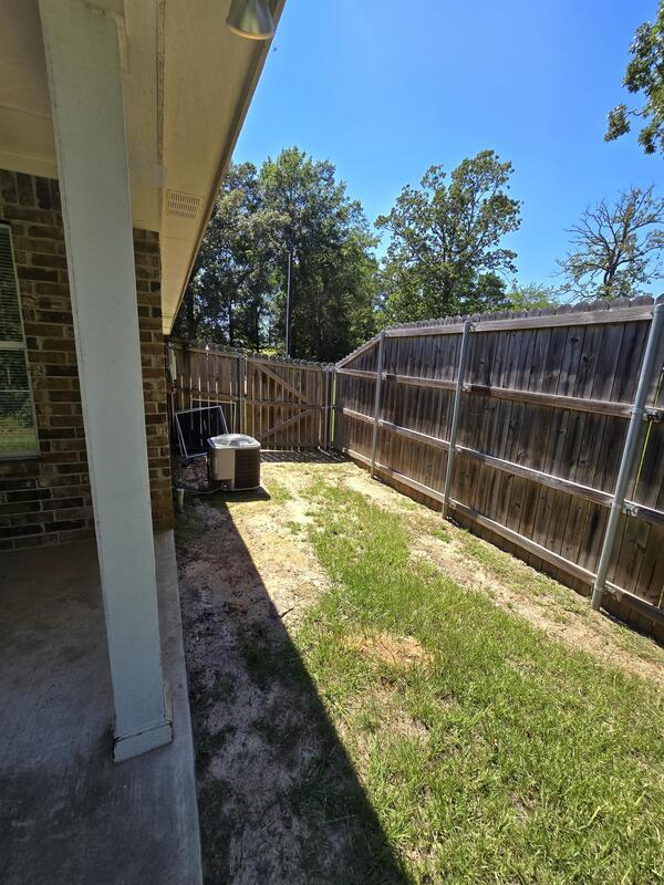 Building Photo - 15185 County Road 195