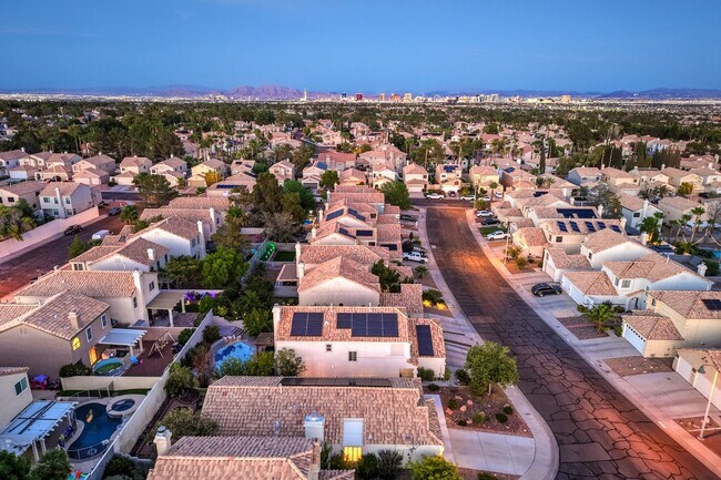 Building Photo - 9532 Sunken Reef Cir