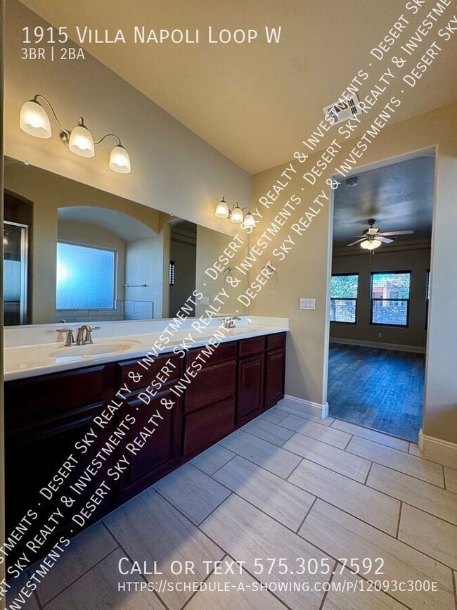 Building Photo - 1915 Villa Napoli Loop W