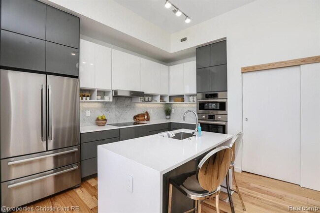 Building Photo - 1454 Townsend St