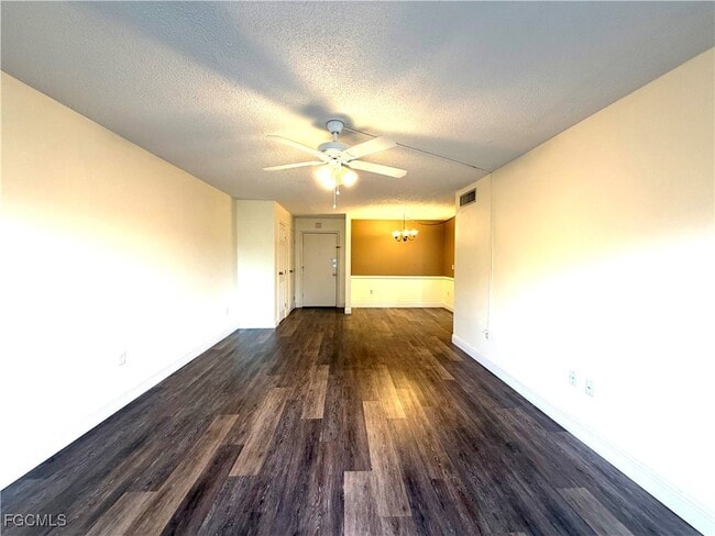 Building Photo - 3704 Broadway