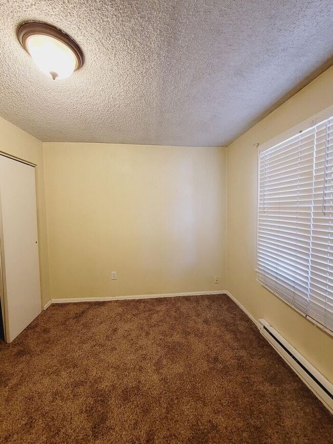 Building Photo - Cozy 2-Bed In Home in Old Colorado City an...
