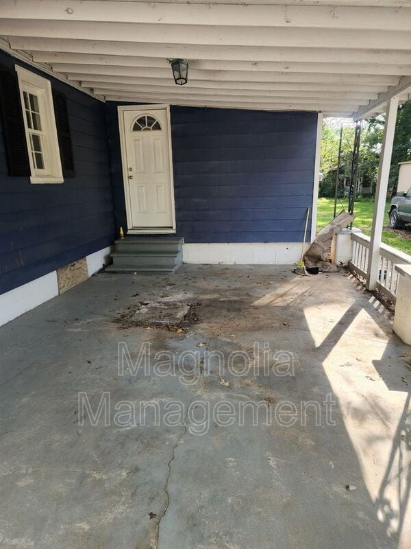 Building Photo - 2072 NC-39