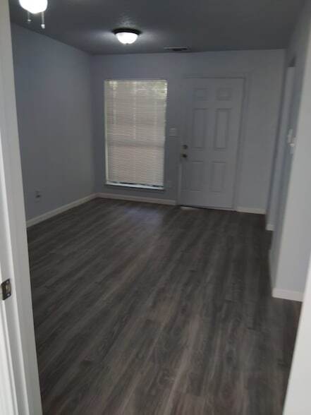 Building Photo - 8127 Stonehurst St