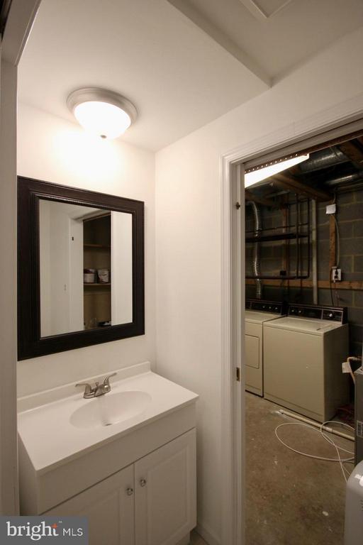 Building Photo - 14405 Black Horse Ct