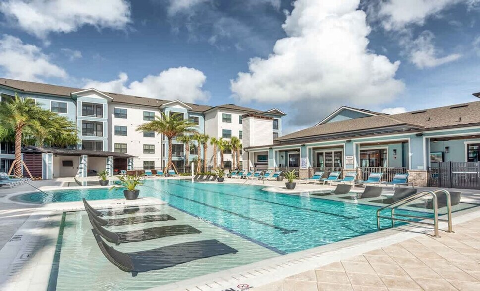 Building Photo - 9276 Vintage Hills Way