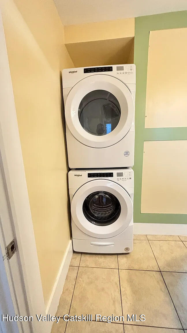 Building Photo - 30 8th St