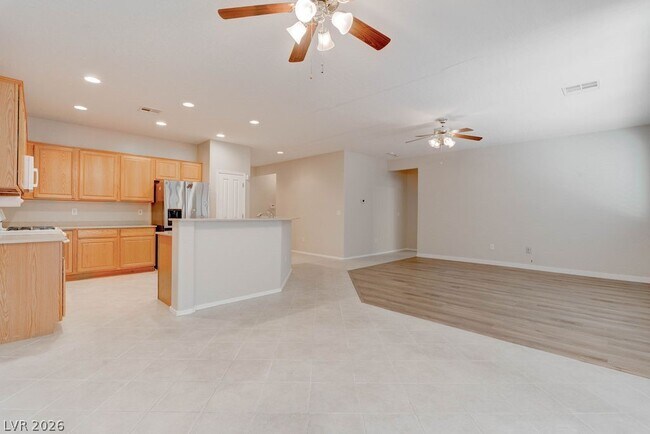 Building Photo - 2551 Moonlight Valley Ave