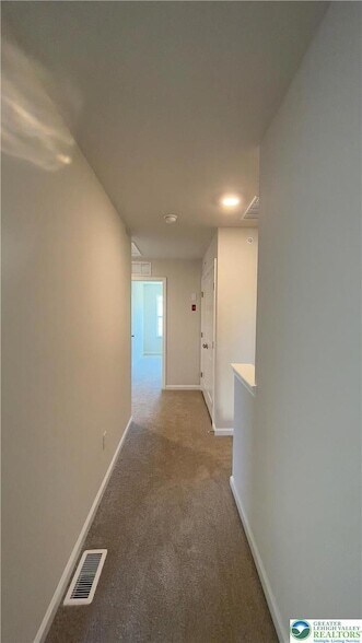 Building Photo - 1137 Martin Rd