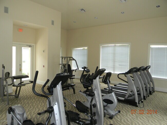 Building Photo - 1001 Monument Rd