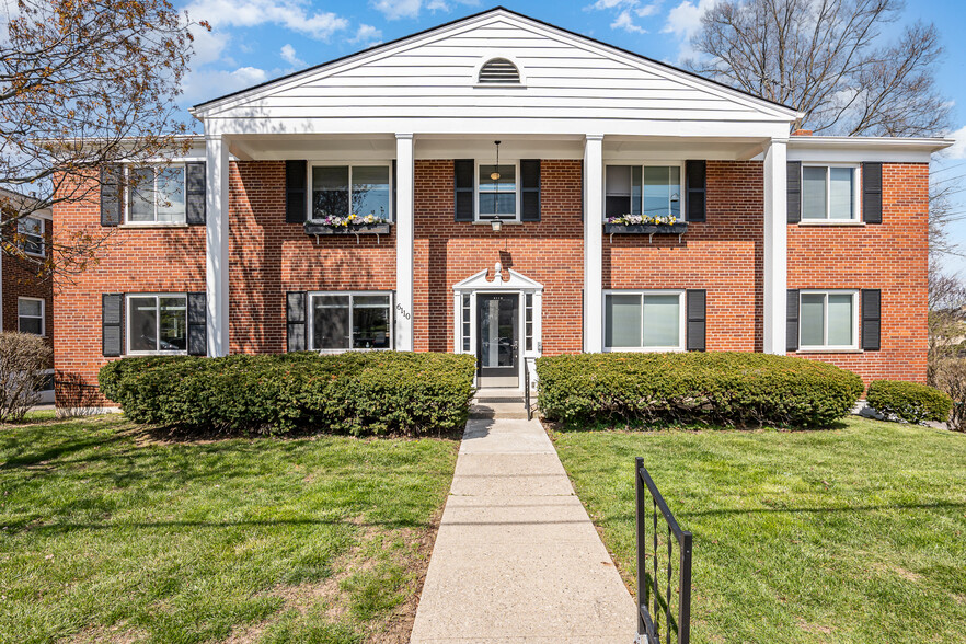 Building Photo - 6110 Campus Ln