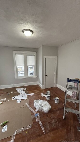 Building Photo - 36 Trident Ave