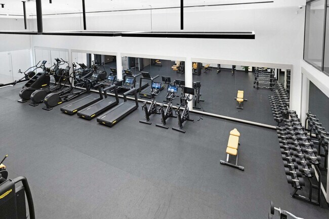 Building Photo - 225 N Miami Ave