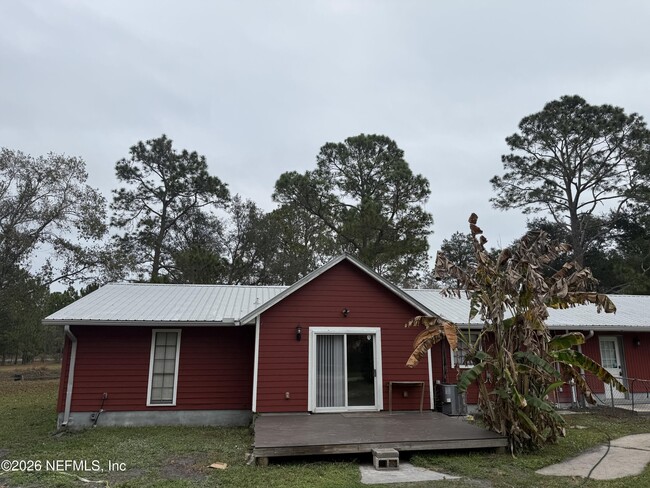 Building Photo - 3255 CR 208