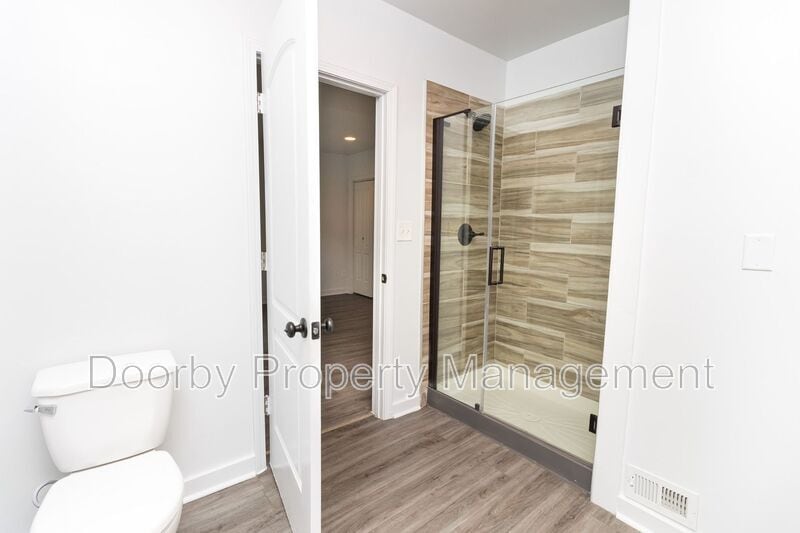 Building Photo - 1604 Wheeler Ave