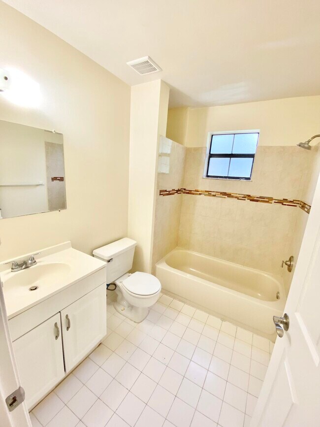 Building Photo - 3151 Leewood Terrace