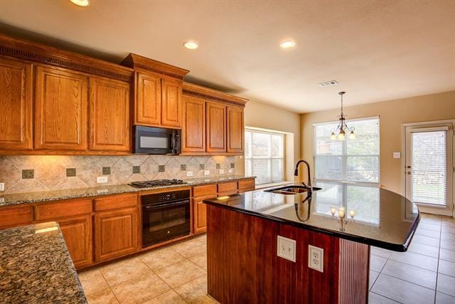 Building Photo - 9017 Hawley Dr