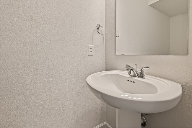 Building Photo - 407 Mercury Sky Rd