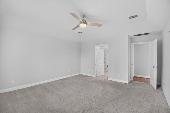 Building Photo - 2524 Hagerman Ct