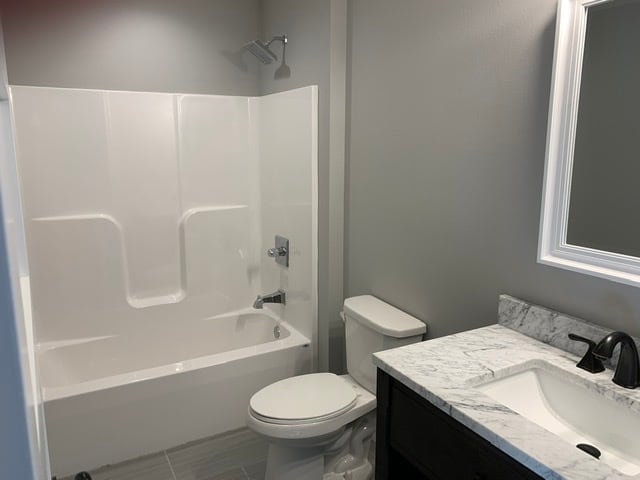 Building Photo - 3383 W 3nd