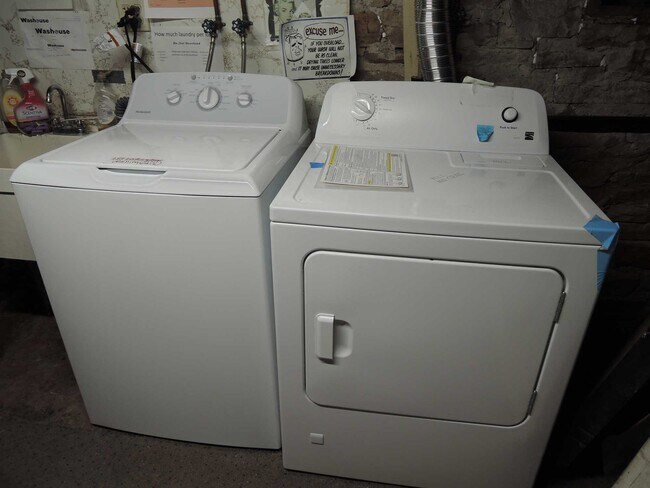 Shared Laundry in Basement - 334 E Mulberry St
