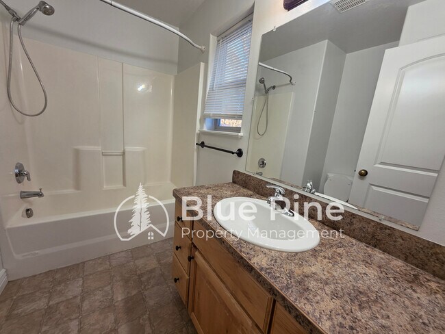 Building Photo - 3606 Goldstone Dr