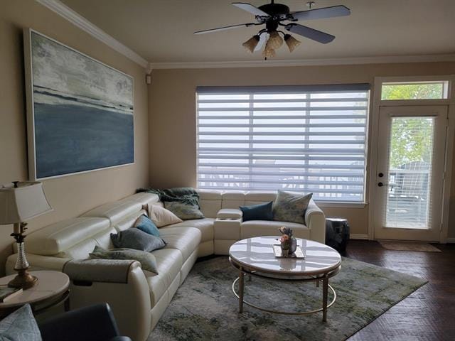 Building Photo - 402 Oakbrook Dr