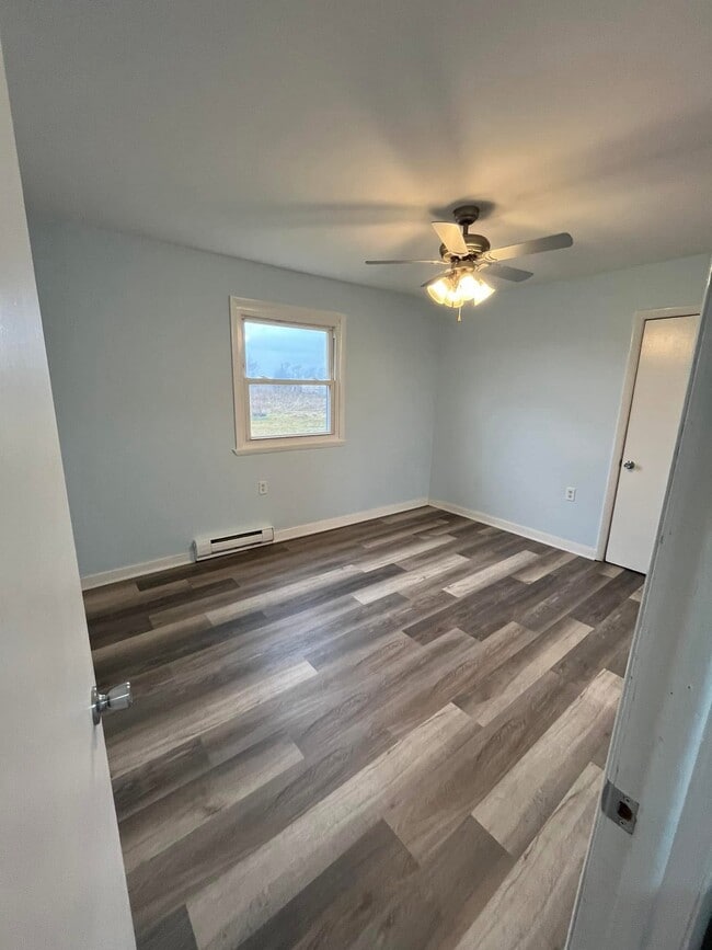 Building Photo - 290 S 368 E