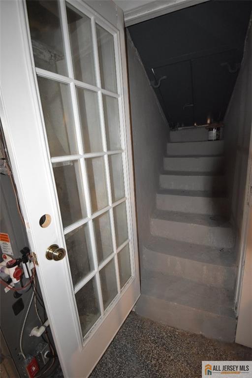 Building Photo - 1 Lee Ave