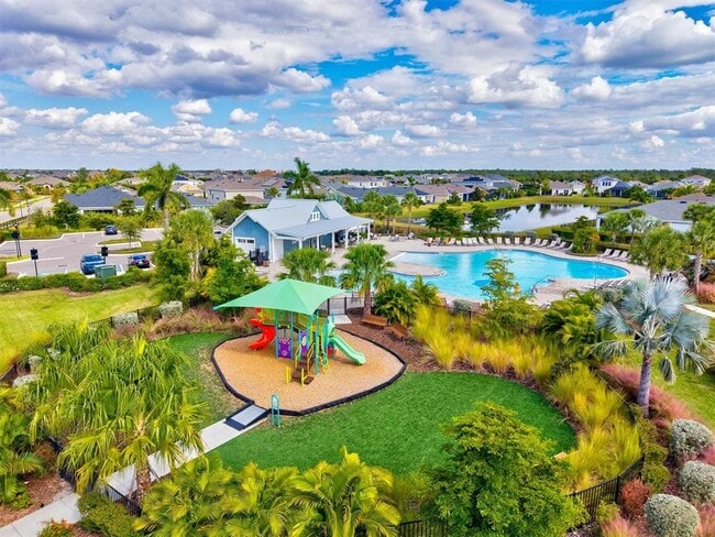 Building Photo - 5709 Silver Sun Dr