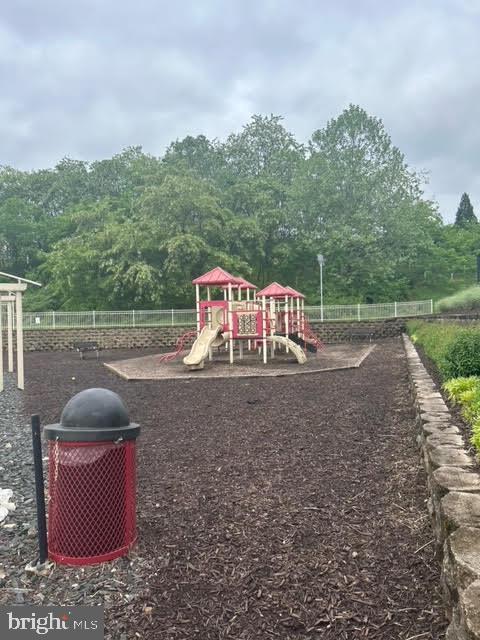 Building Photo - 8379 Academy Rd