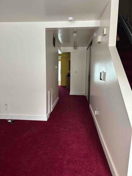 Building Photo - 3308 Croffut Pl SE