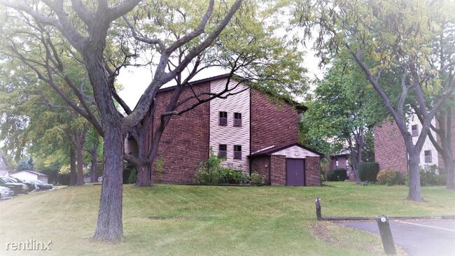 Building Photo - 7640 Cherryvale N Blvd