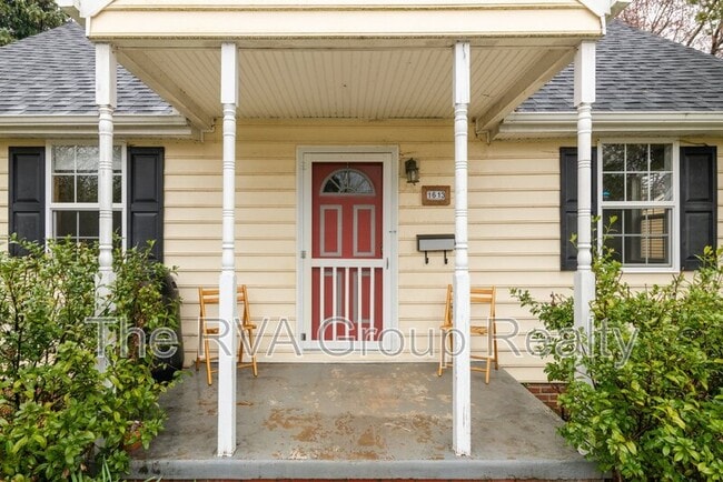 Building Photo - 1613 S Meadow St